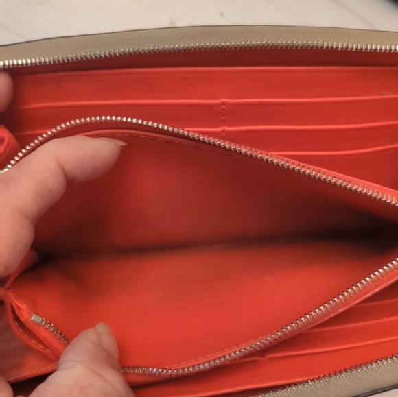 Celine Long Wallet with COA - Picture 6 of 11